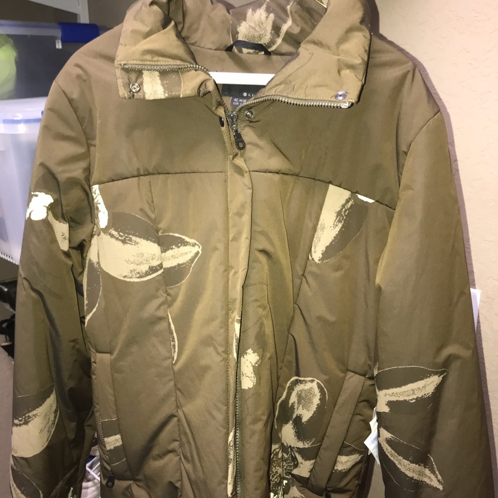 Winter jacket - Picture 4 of 4